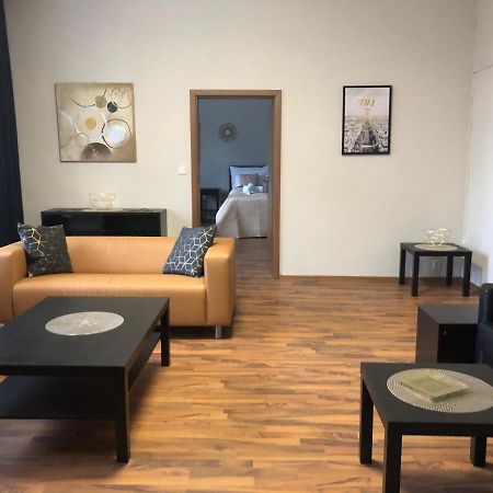 Old Town Boutique Apartments Либерец Екстериор снимка