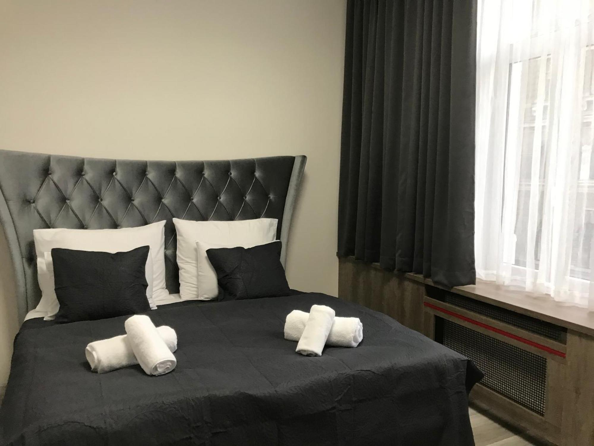Old Town Boutique Apartments Либерец Стая снимка