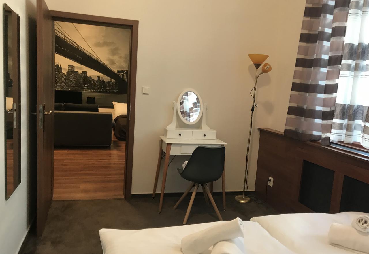 Old Town Boutique Apartments Либерец Екстериор снимка