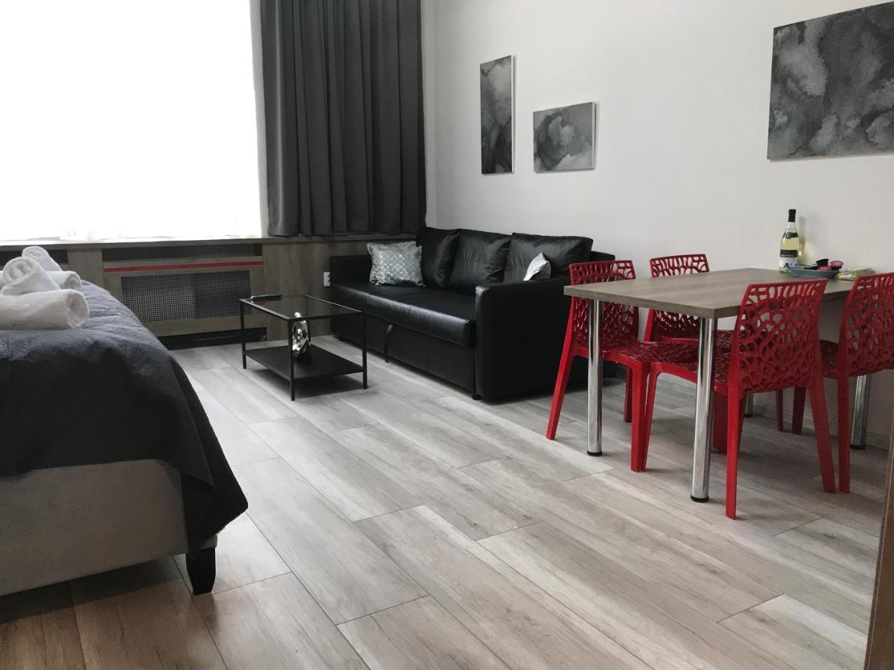 Old Town Boutique Apartments Либерец Екстериор снимка