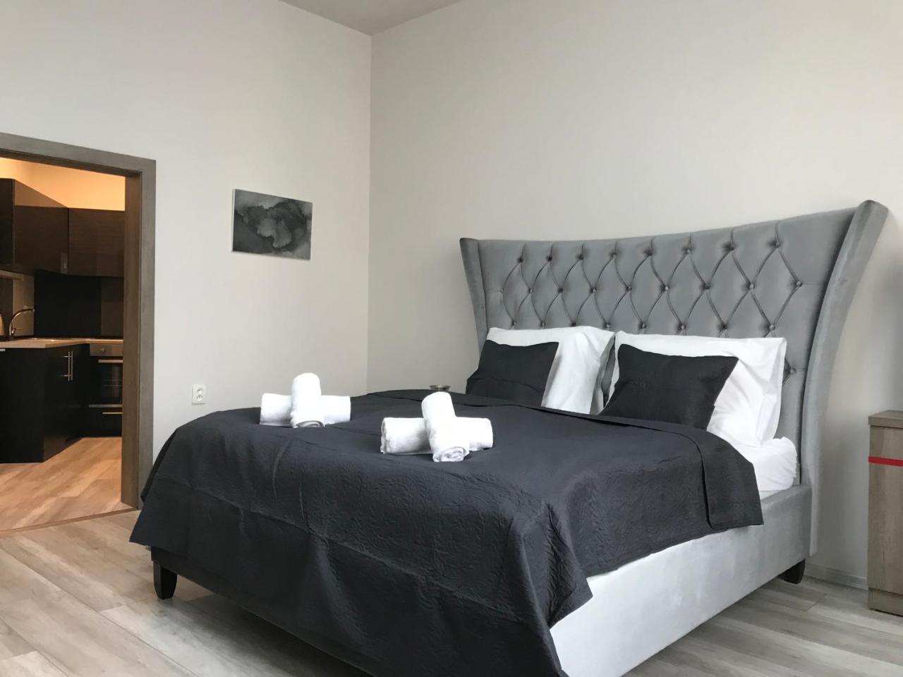 Old Town Boutique Apartments Либерец Екстериор снимка