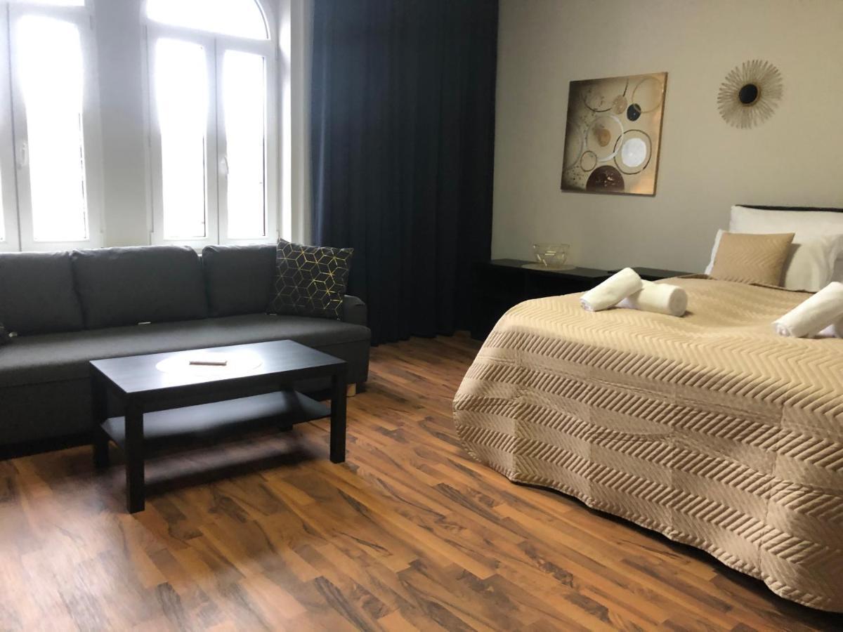 Old Town Boutique Apartments Либерец Екстериор снимка